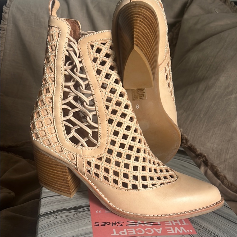 Jeffrey Campbell Tan Heeled Boots with Cut-Out Design